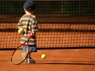L'effetto positivo del tennis sui bambini
