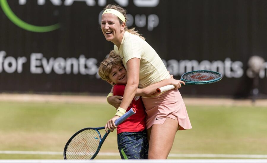 Vika Azarenka con il figlio Leo