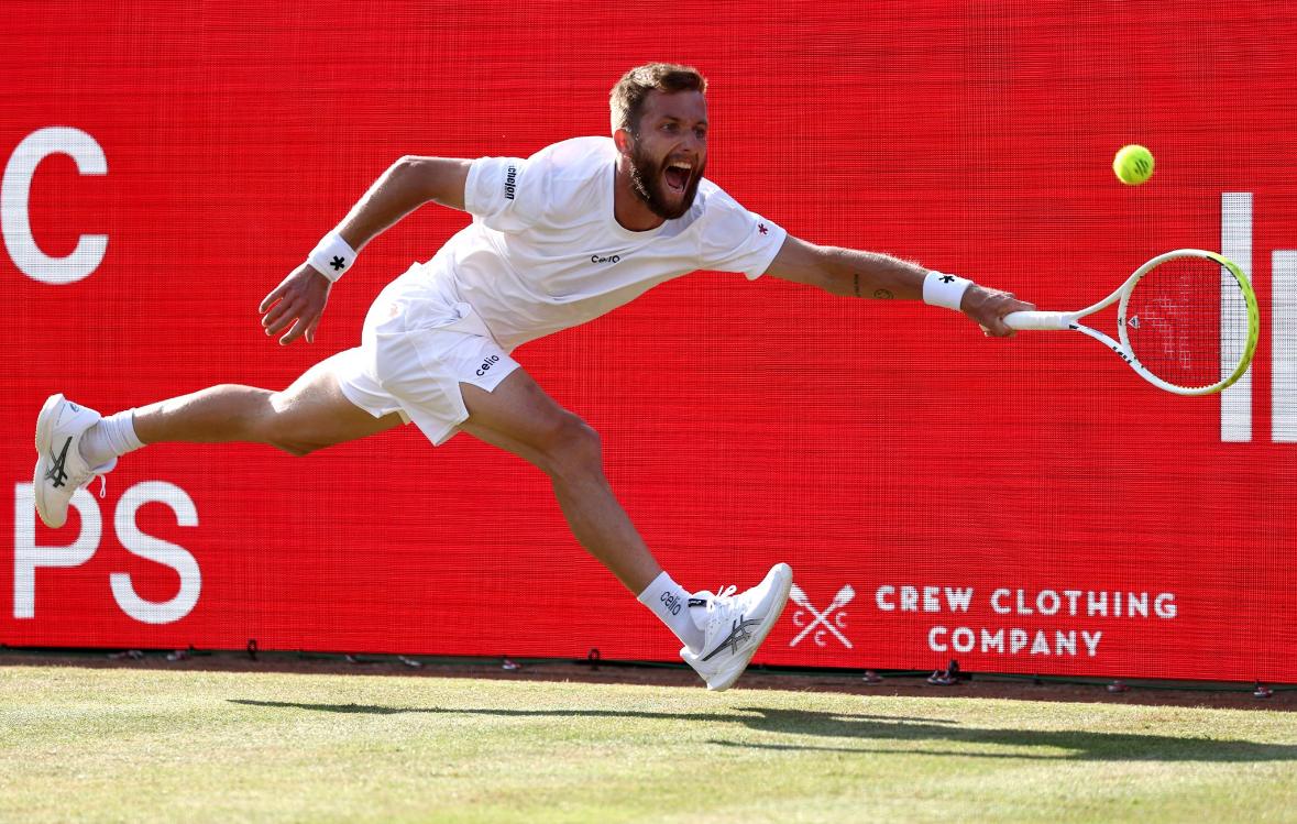 Corentin Moutet elimina Taylor Fritz al Queen's