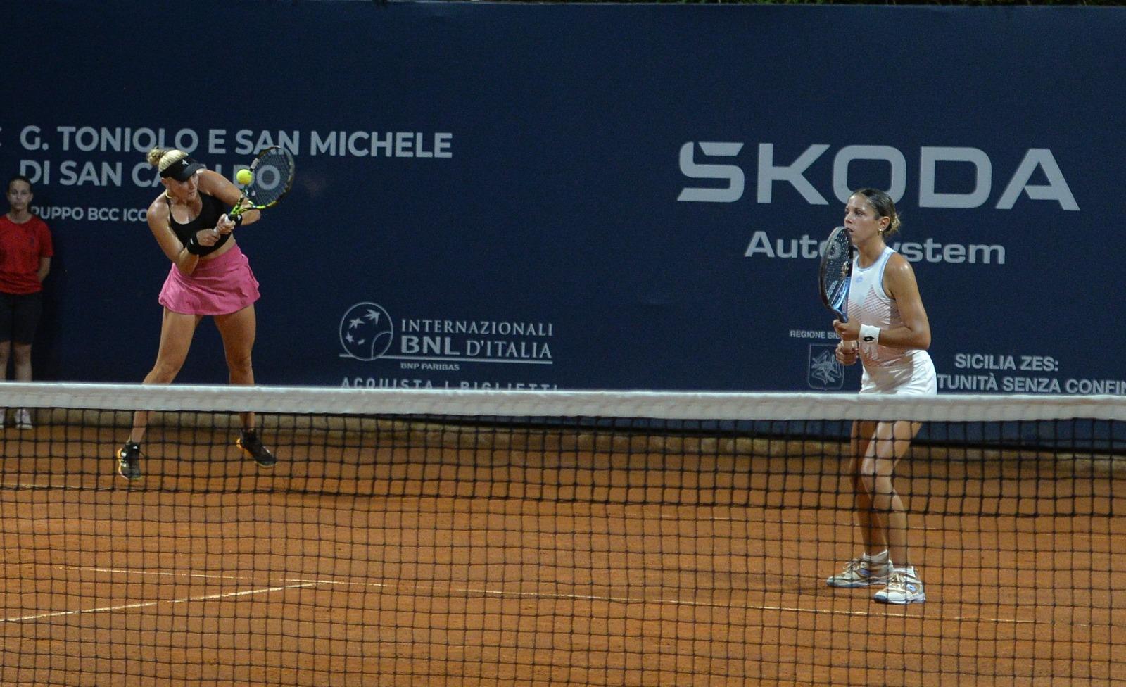 Giorgia Pedone e Anastasia Abbagnato in azione al WTA 125 di Palermo