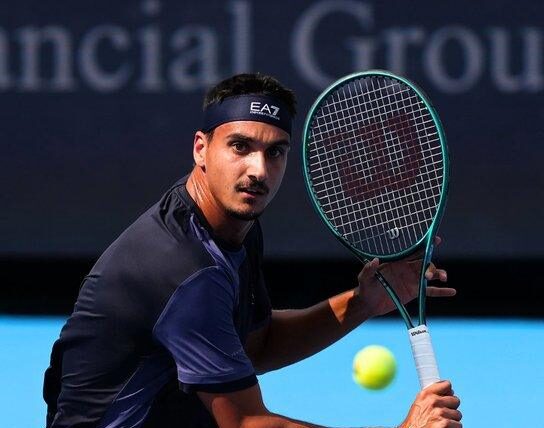 Lorenzo Sonego in azione a Winston-Salem