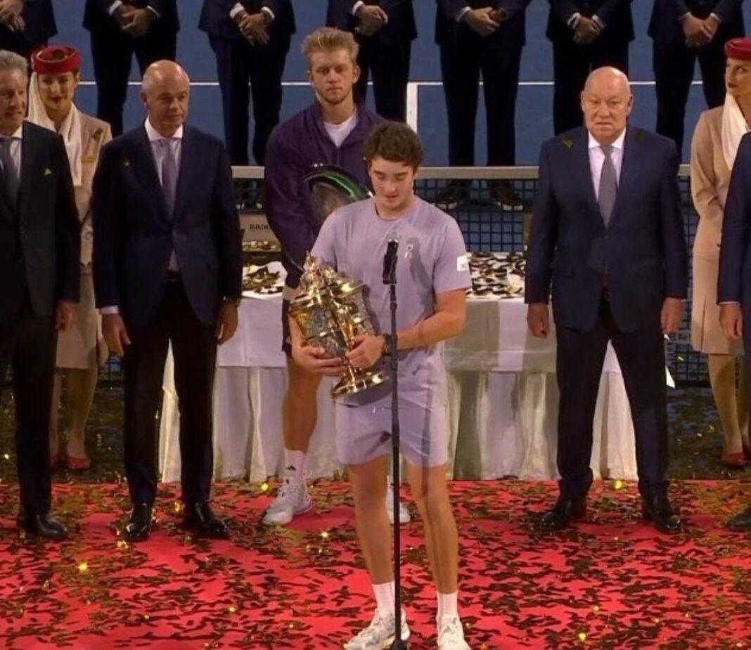 Joao Fonseca vince Basilea Joao Fonseca vince l'ATP 500 di Basilea