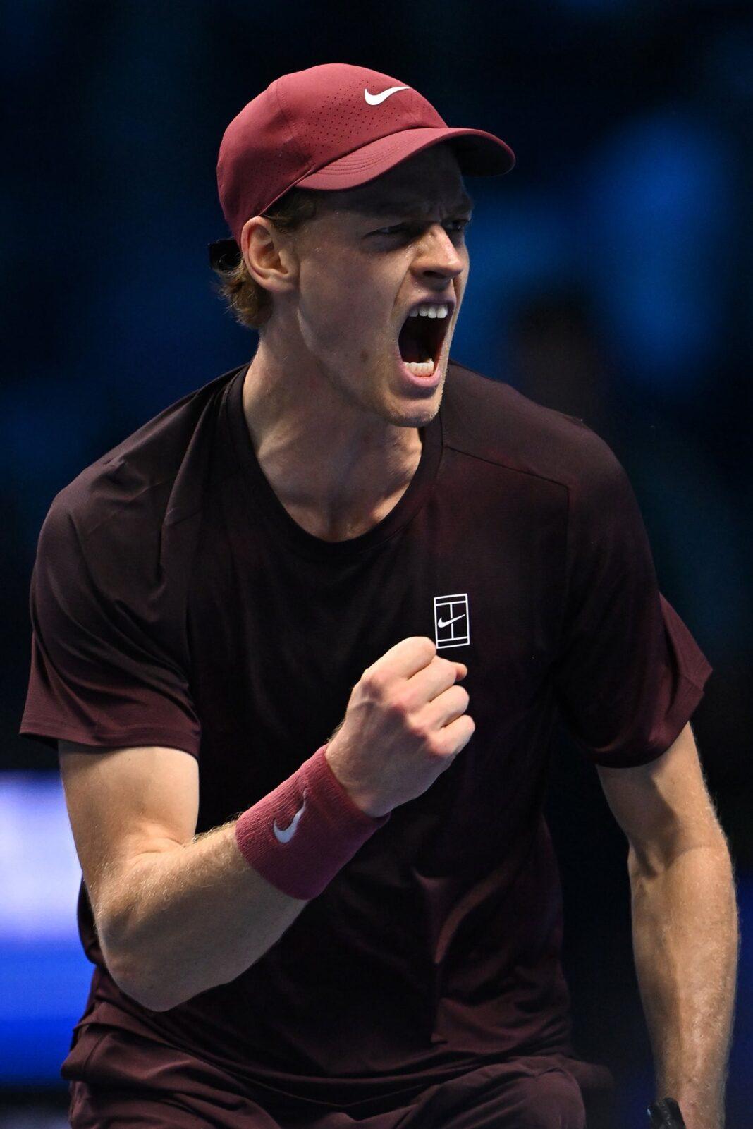 Jannik Sinner supera Ben Shelton nell'ultimo match del girone Bjorn Borg (foto presa da profilo X Jannik Sinner)