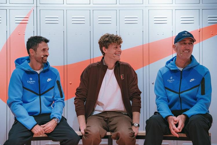 Vagnozzi, Sinner e Cahill all'evento Nike di Torino pre-Finals