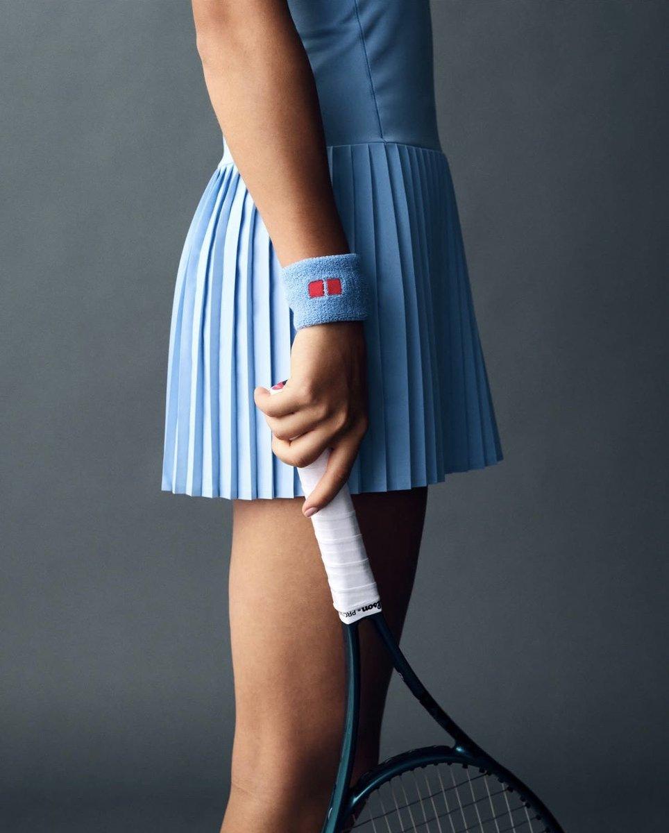 Post social enigmatico di Uniqlo sul nuovo volto dell'azienda