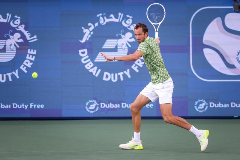Medvedev dispatches Auger-Aliassime, reaches Dubai Duty Free Tennis Championships final