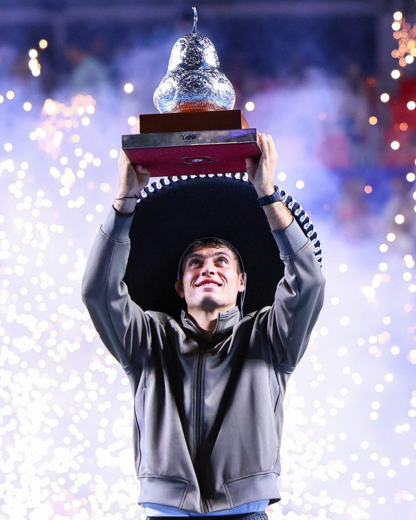 Flavio Cobolli vince l'ATP 500 di Acapulco e si porta 15° nel ranking (foto presa da profilo x Australian Open)