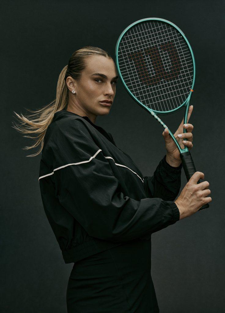 Aryna Sabalenka con la nuova Blade v10