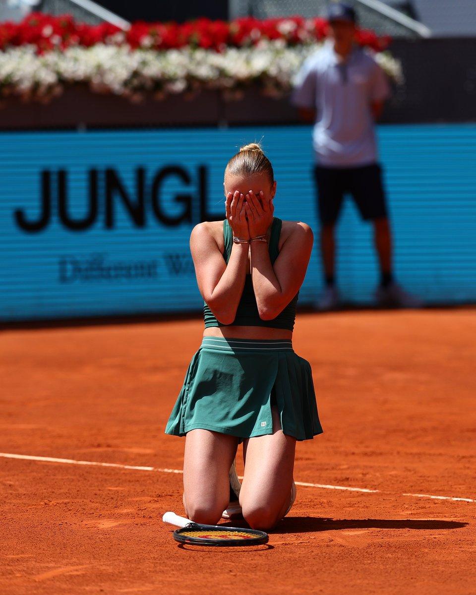 Anastasia Potapova in lacrime dopo aver raggiunto la semifinale a Madrid