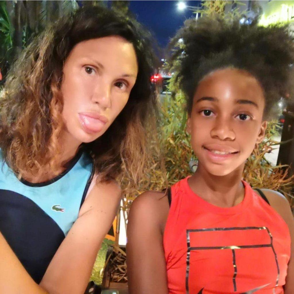 Tyra Grant con la mamma Cinzia